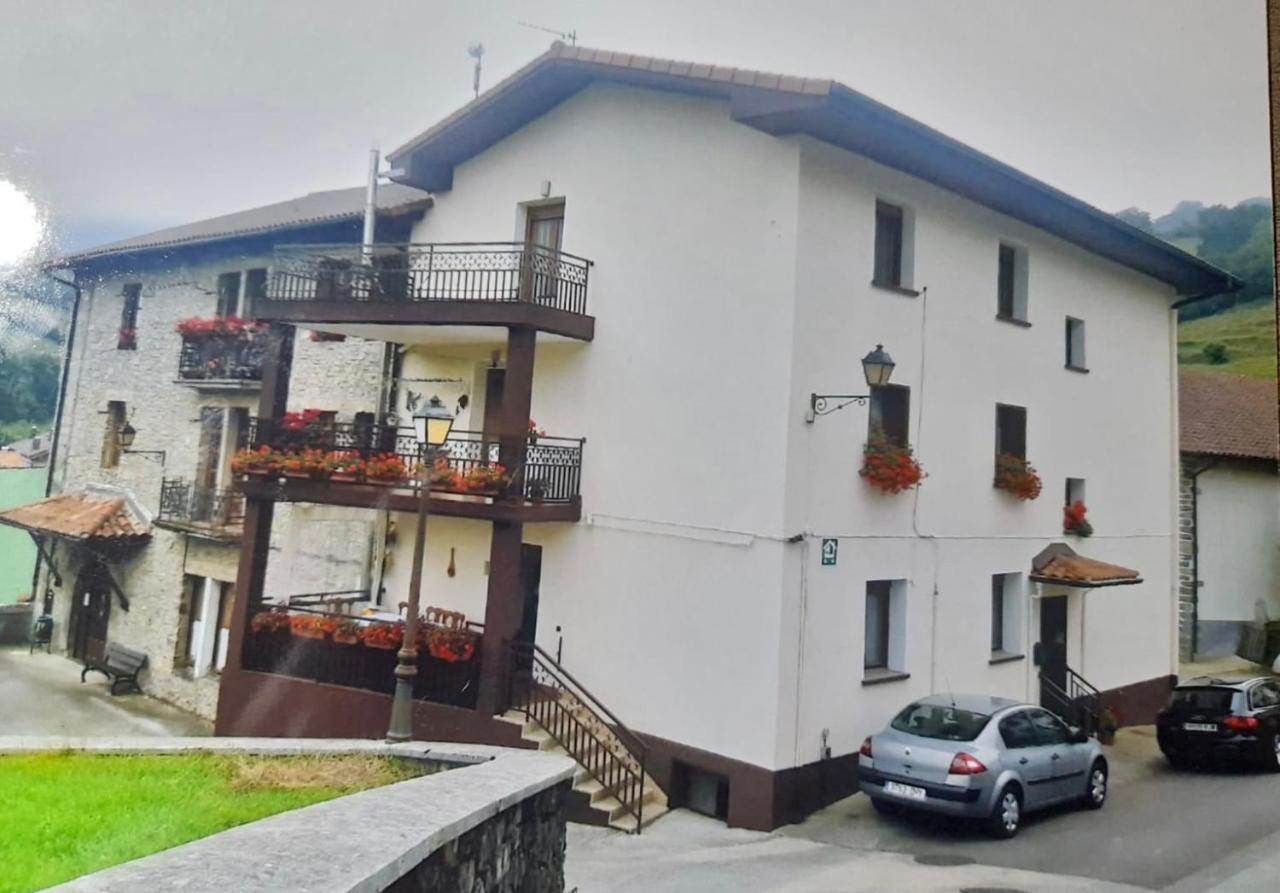 Apartmán Apartamento Rural Areso - Fraxkuenea Exteriér fotografie